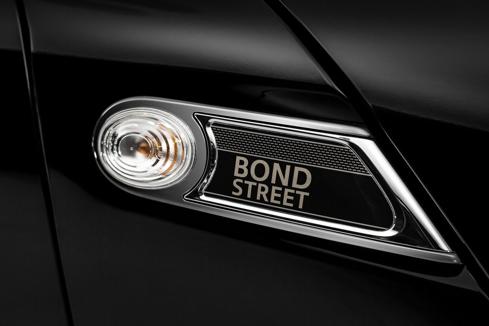 Mini-Clubman-Bond-Street-19[2].jpg