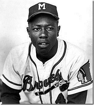 Barry Levinson rendezi a Hank Aaron életrajzi filmet