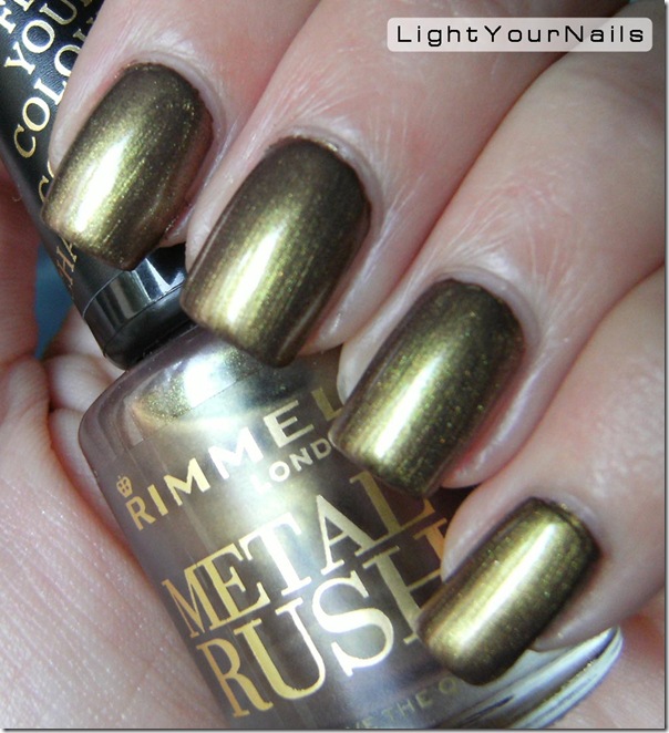 Rimmel Gold Save the Queen Rimmel Gold Save the Queen