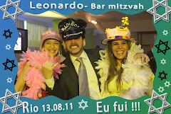 Fotos do evento Leonardo - 13.08.11. Foto numero 49 da Social Click Fotografia Digital, do Rio de Janeiro, RJ, que faz fotos divertidas, fotos malucas, fotos com fantasias, fotos na hora, fotografia maluca, fotografia divertida com molduras personalizadas. fotos divertidas malucas foto maluca animadas animado rj rio de janeiro divertida fantasia animada noivos fotografo casamento fotografa para debutantes