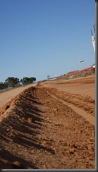 track getting graded 005
