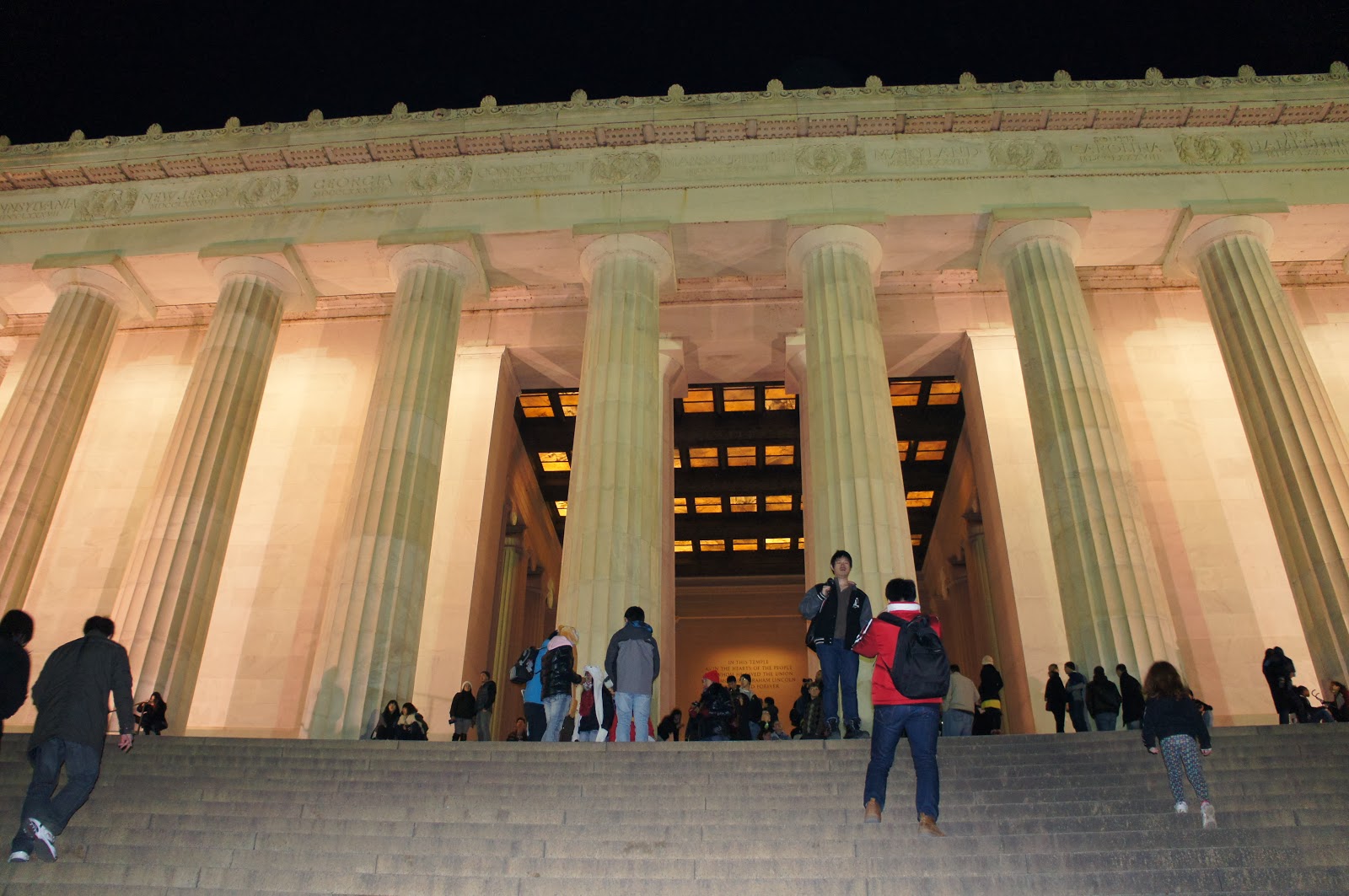 [free-pictures-Lincoln-Memorial-1%2520%25282629%2529%255B3%255D.jpg]