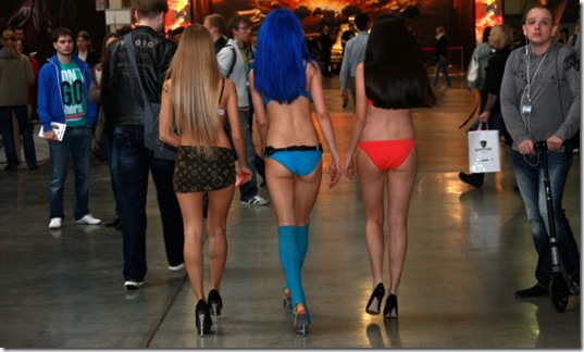 igromir-cosplay-girls-1