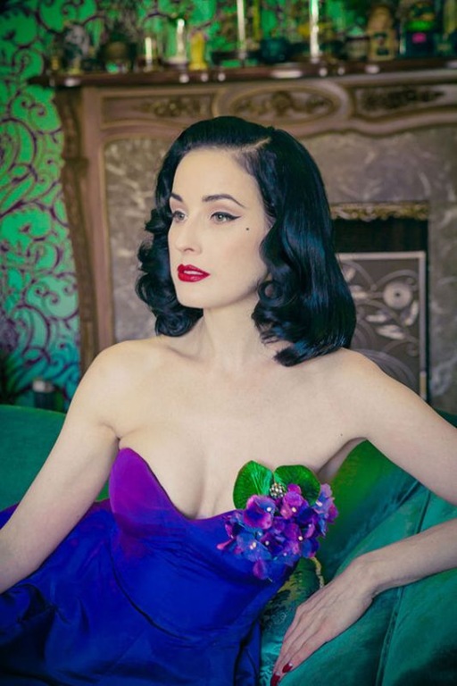 [Dita%2520Von%2520Teese%2520-%2520LA%2520Weekly%252C%2520May%25204-10%252C%25202012%255B8%255D.jpg]