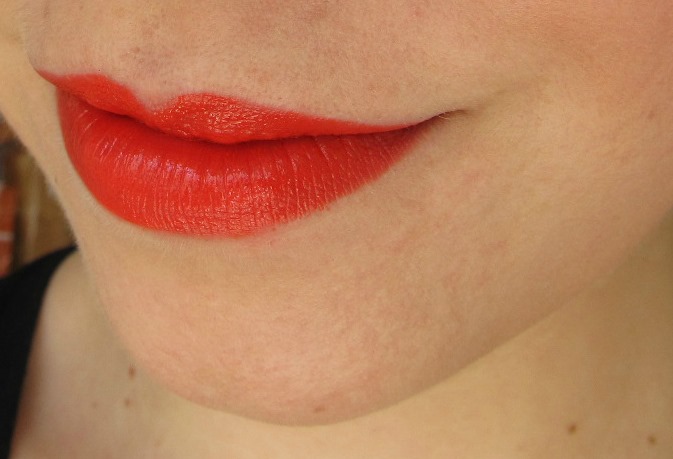 [p2%2520Heat%2520Wave%2520Lippenfoto%255B3%255D.jpg]