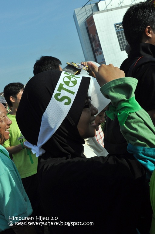 [2343_20120226_136_Stop%2520Lynas%255B3%255D.jpg]