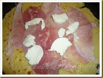 Crespelle con prosciutto cotto e mozzarella (6)