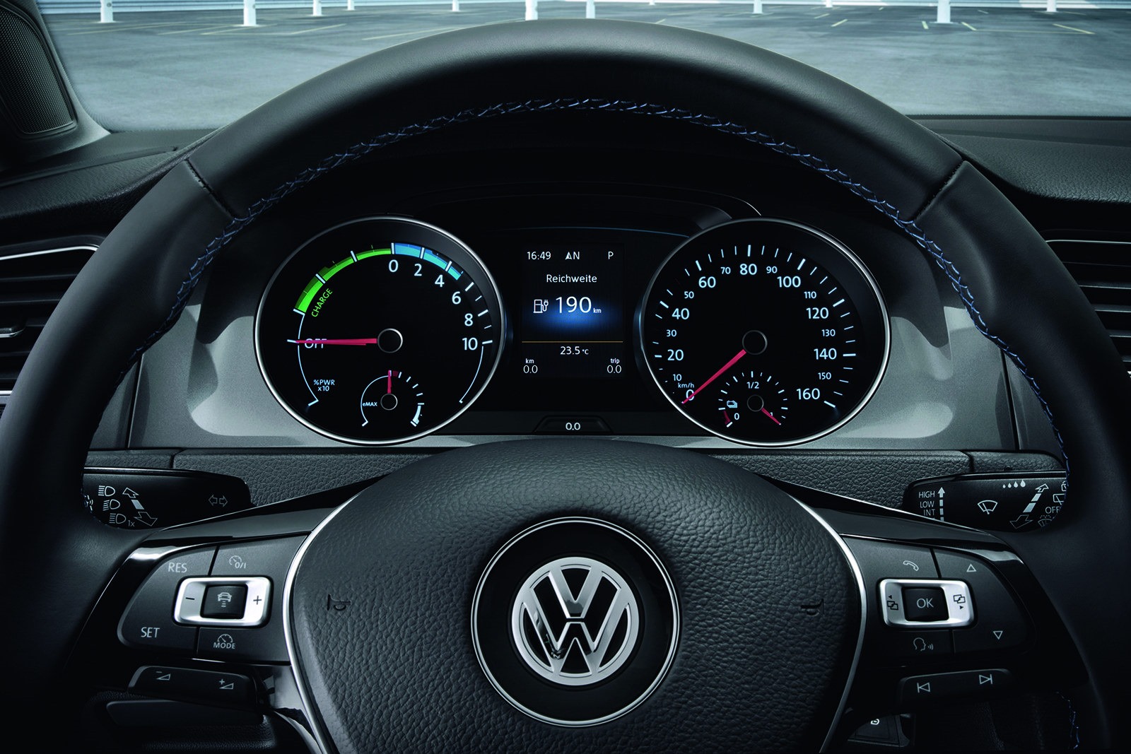 http://lh3.ggpht.com/--I04ouwYmH0/Ui9yKOyvkwI/AAAAAAAOEOI/WsaemoZJzP4/s1600/VW-e-Golf-16%25255B2%25255D.jpg VW-e-Golf-16%25255B2%25255D