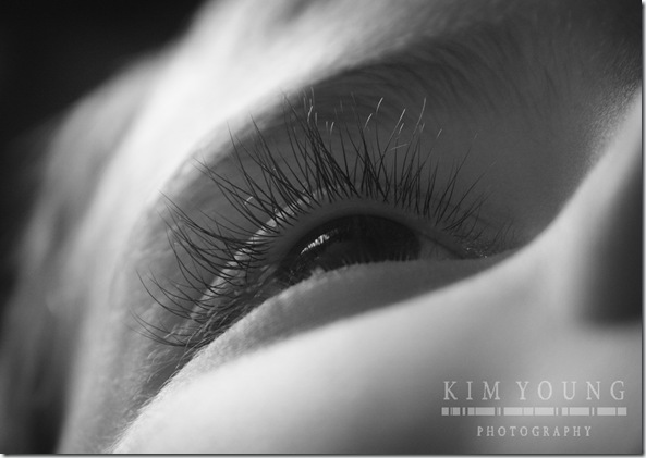 eyelashes