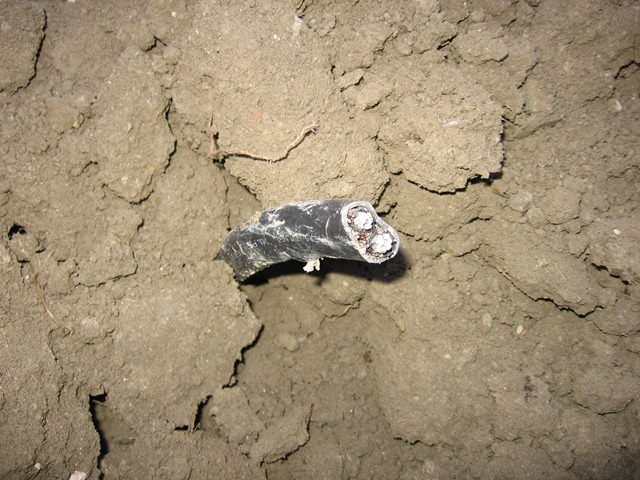 [holes%2520059%255B3%255D.jpg]