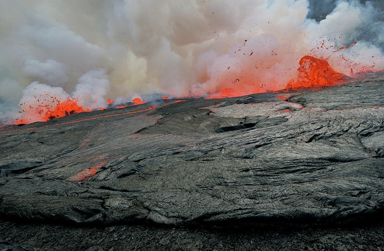 § بحيرة الحمم البركانية في جبل نيراجونجو § Nyiragongo-15%25255B2%25255D