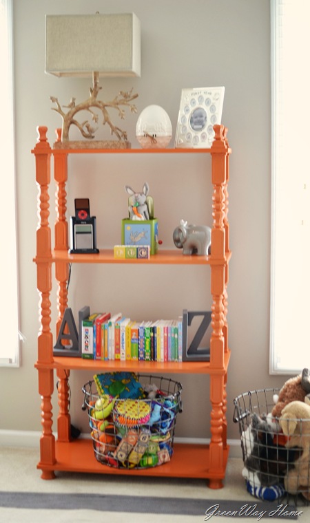 Luc Bookcase2a