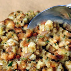 Loosen-Yer-Belt Thanksgiving Turkey Stuffing