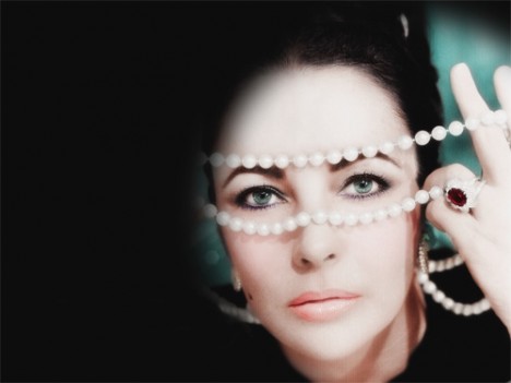 jewelry-elizabeth-taylor-468x351.jpg