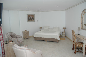 Chambre 15 b.JPG