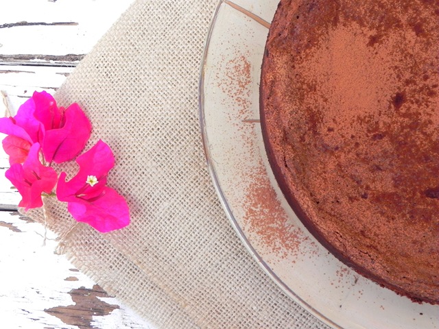 [chocolate-and-chestnut-cake-torta-al-cioccolato-e-le-castagne-6%255B3%255D.jpg]