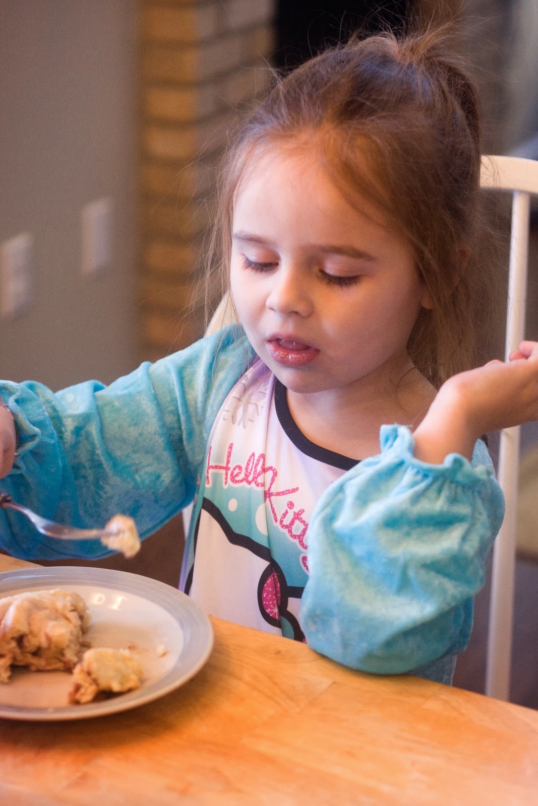 [12%252025%252013_tessa%2520breakfast%255B4%255D.jpg]