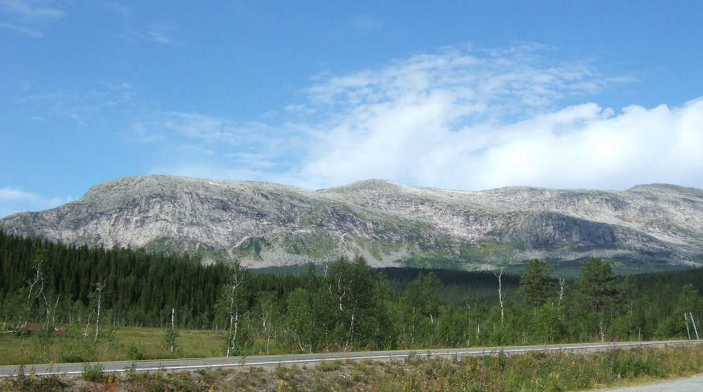 [033%255B5%255D.jpg]