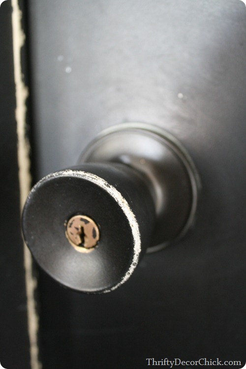 spray painting door knobs