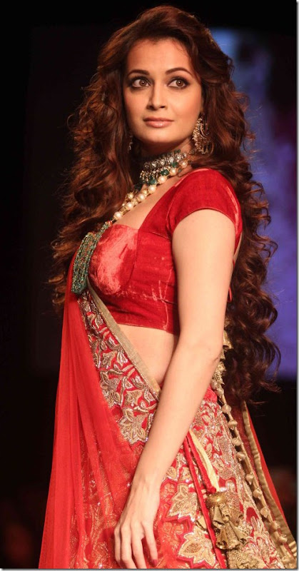Actress Dia Mirza @ Lakme Fashion Week 2013 Day 5 Stills