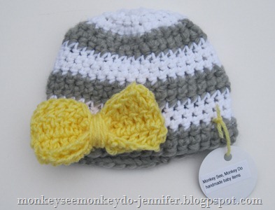gray and yellow hat with bow (1) gray and yellow hat with bow (1)