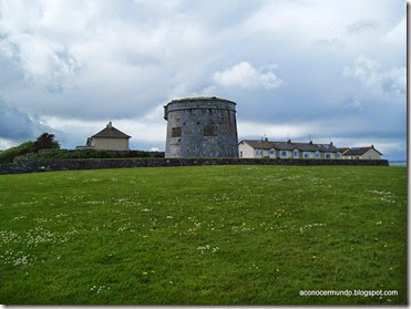 Costa norte de Dublin. Skerries. Torre Martello - P5101128