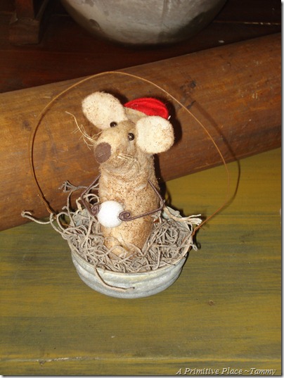 http://primitivesnstitchin.blogspot.com/