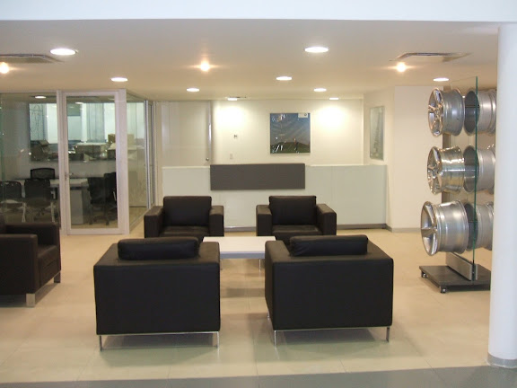 325g05-sala-de-espera-c-bmw-hd.jpg
