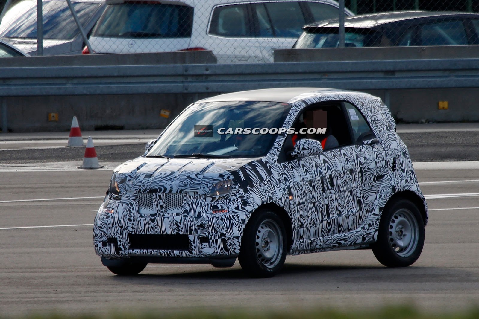 [2015-Smart-ForTwo-2TestCrash%255B9%255D.jpg]