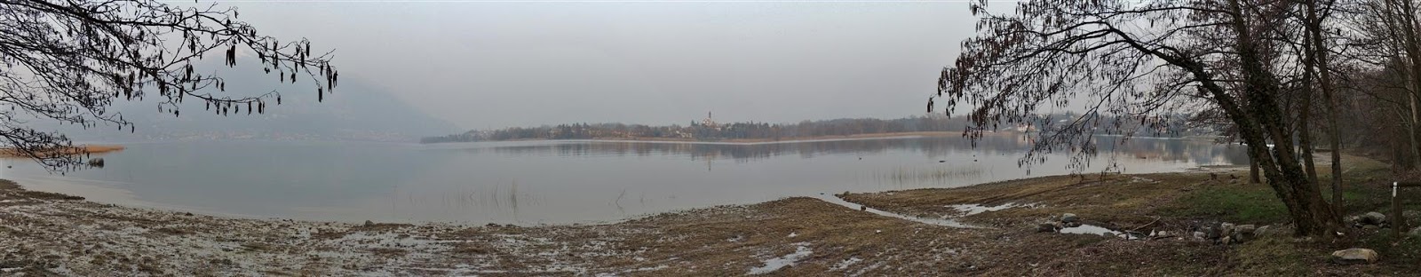 [2013-03-02-Lago-di-Pusiano-020-creaz%255B2%255D.jpg]