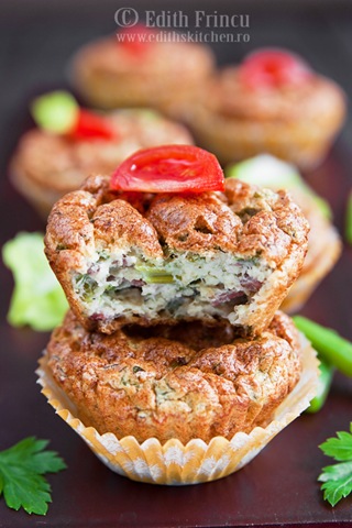 [briose%2520cu%2520vita%2520si%2520fasole%2520verde%25202%255B5%255D.jpg]