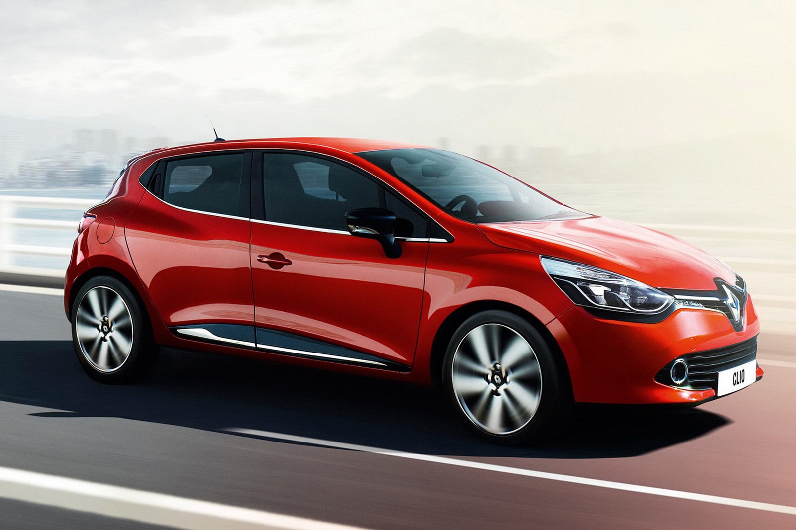 [2013-Renault-Clio-Mk4-31%255B2%255D.jpg]