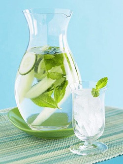 [cucumber_mint_water%255B5%255D.jpg]