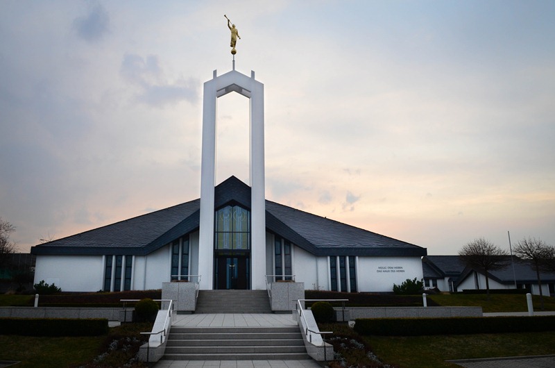 [Freiberg%2520Temple2%255B3%255D.jpg]