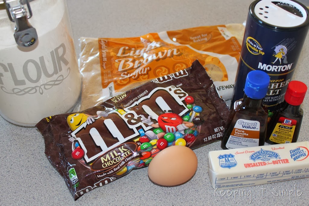 [%2523shop%2520M%2526M%2520blondies%2520%2523BakingIdeas%2520%2520%25281%2529%255B10%255D.jpg]