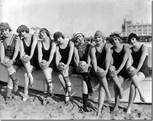 OLTRE IL MURO: ARTE e FOTOGRAFIA: BELLEZZE AL BAGNO, SENNETT 1915 OLTRE IL MURO: ARTE e FOTOGRAFIA: BELLEZZE AL BAGNO, SENNETT 1915
