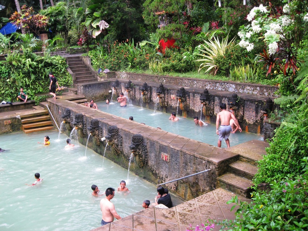 [22-Air-Panas-Banjar-hot-spring1.jpg]
