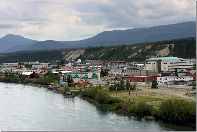 Yukon_River_at_Whitehorse_-b Yukon_River_at_Whitehorse_-b
