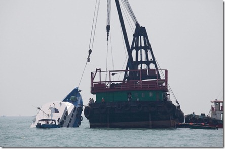 36 maut tragedi 2 bot penumpang Hong Kong
