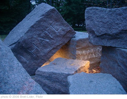 'I Hate War' photo (c) 2006, Brett Lider - license: http://creativecommons.org/licenses/by-sa/2.0/