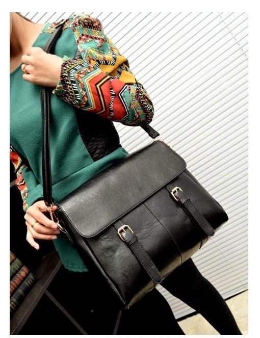 [7444%2528177.000%2529-Material%2520PU%2520Leather%2520Bottom%2520Width%252033%2520Cm%2520Height%252026%2520Cm%2520Thickness%252010%2520Cm%2520Adjustable%2520Long%2520Strap%2520Weight%25200.8%2520%25283%2529%255B5%255D.jpg]