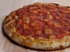 Pizza pitturata di salsa Pizza pitturata di salsa