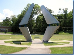 9931 Hermitage,Tennessee - Hermitage Park Airplane Wing Sundial
