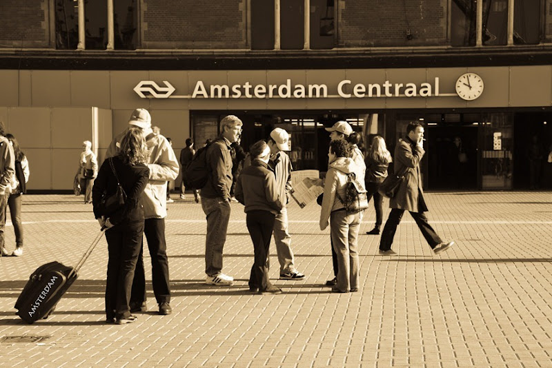 AMSTERDAMv