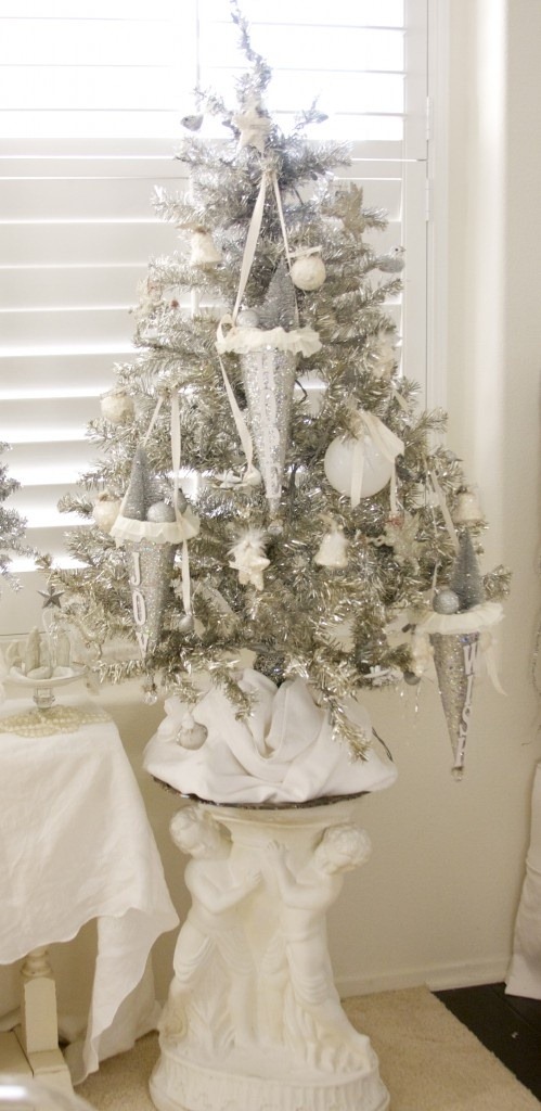 [exquisite-totally-white-vintage-christmas-ideas-37%255B27%255D.jpg]