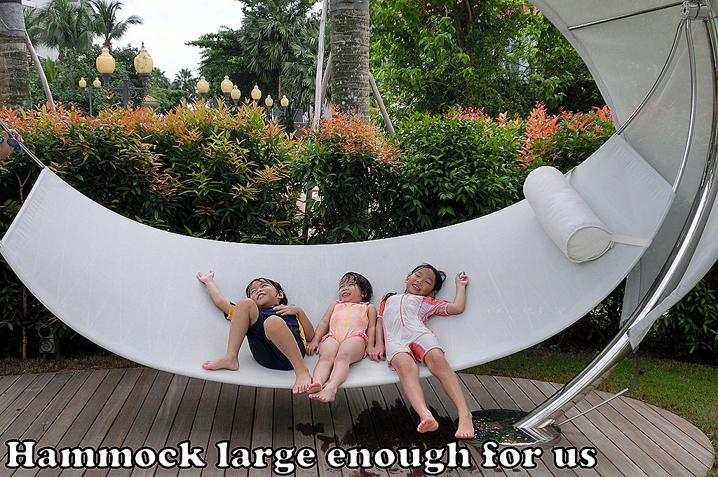 [W%2520Hotel%2520Singapore%2520Pool%25205%255B6%255D.jpg]