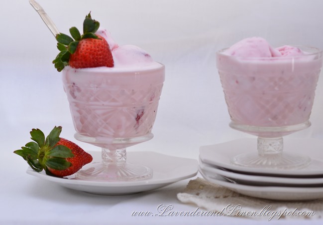 Strawberries N Cream