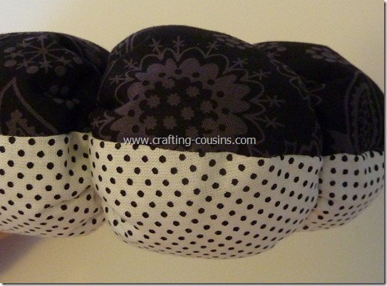 Sew your own flower pincushion tutorial from the Crafty Cousins (34)