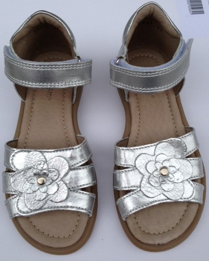 [pompom_Sandal_soelv%255B6%255D.jpg]