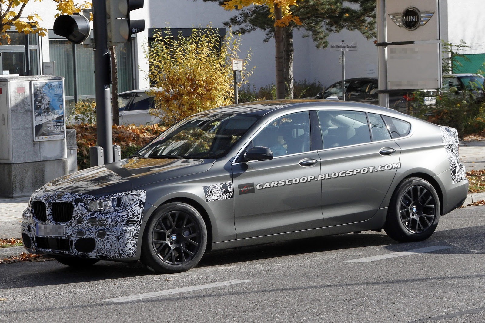 [2014-BMW-5-Series-GT-FL-1%255B3%255D.jpg]